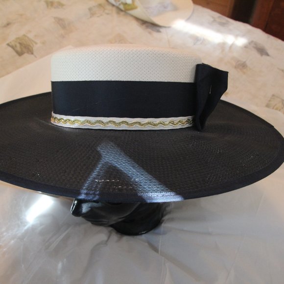 Hat wide brim navy blue & white with gold trim Size 7 (small to medium) - Picture 6 of 6